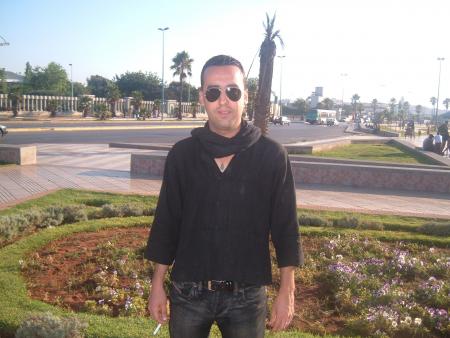 encor moi avec un grand sourir !! hihi